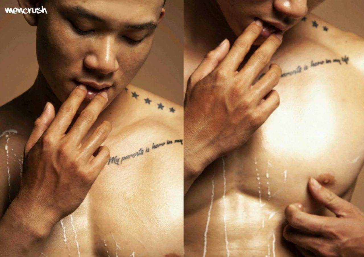 หนุ่มหล่อขึ้นปก 955.5