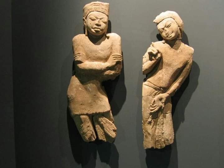 Stucco decorated stupa Dvaravati art 7th-8th centuries .Found form Nakhon Prathom province,Centeal Thailand. © Voranai Pongsachalakorn