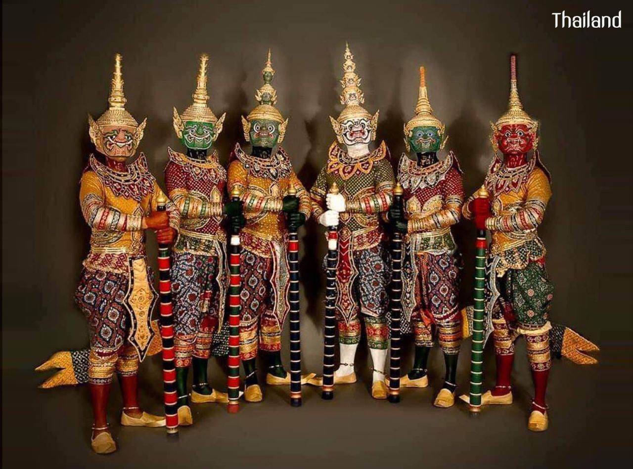 “อสุราศรีรัตนศาสดาราม” Thai dance | THAILAND 🇹🇭