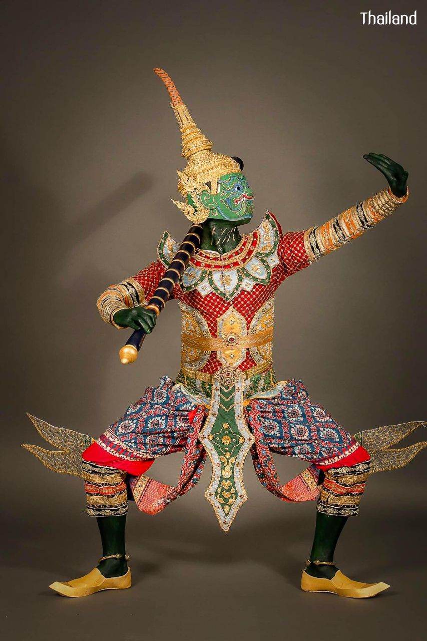 “อสุราศรีรัตนศาสดาราม” Thai dance | THAILAND 🇹🇭