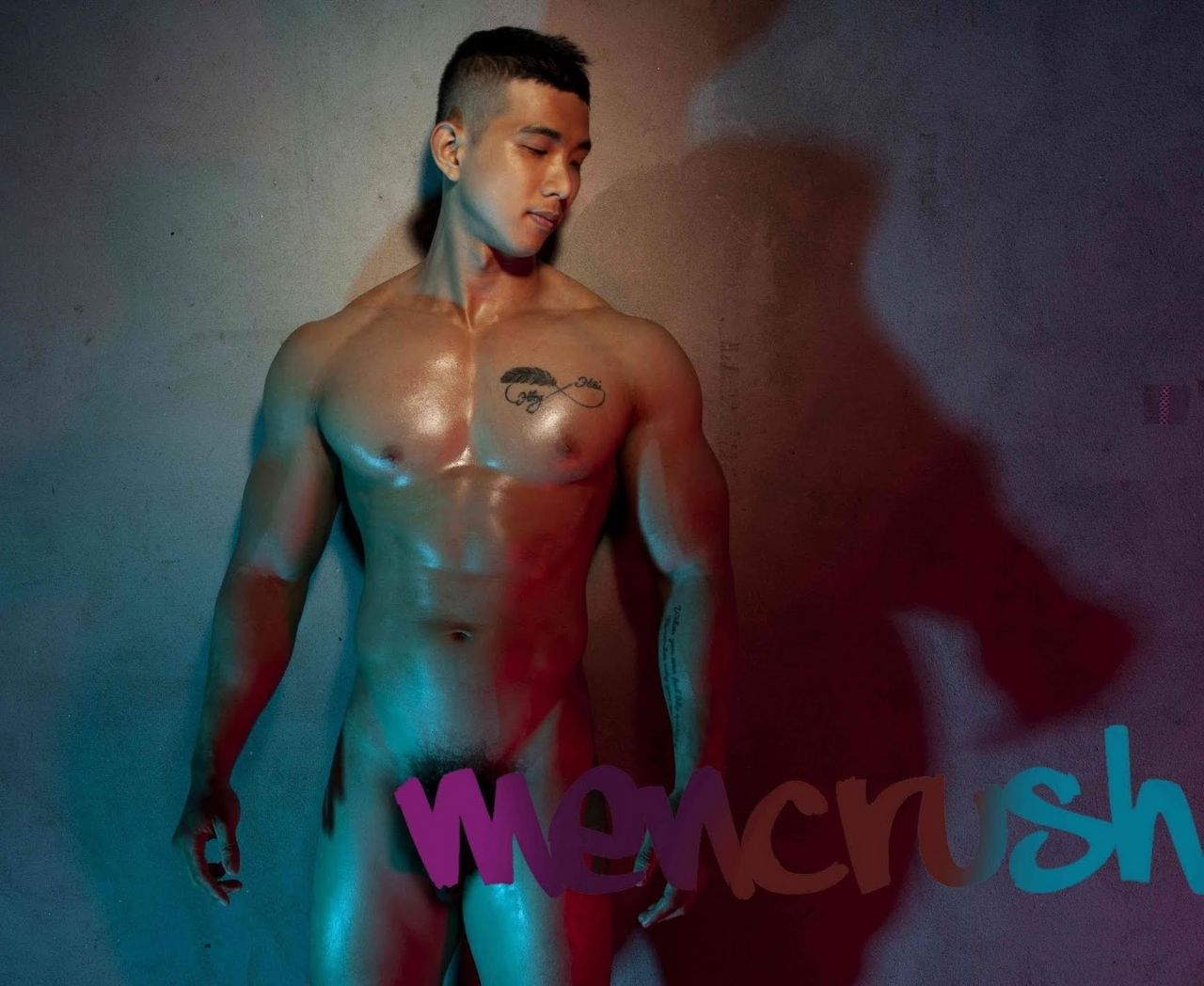 หนุ่มหล่อขึ้นปก 956.6