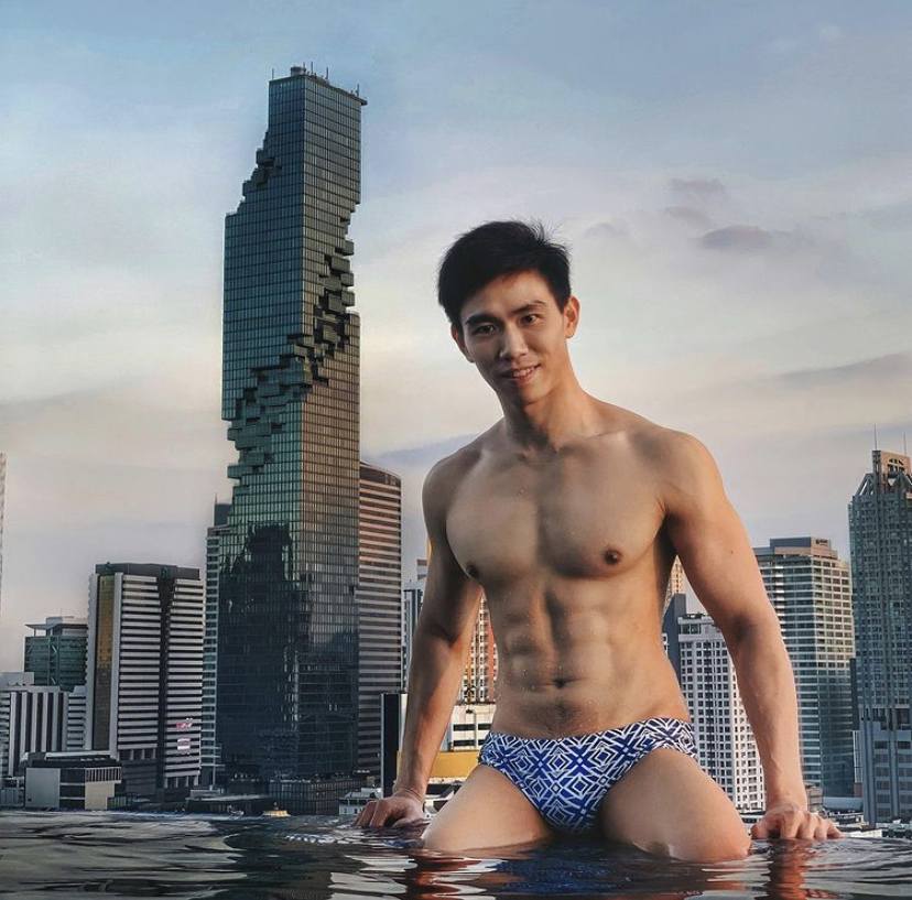 ชายหล่อ หุ่นแซ่บ 16