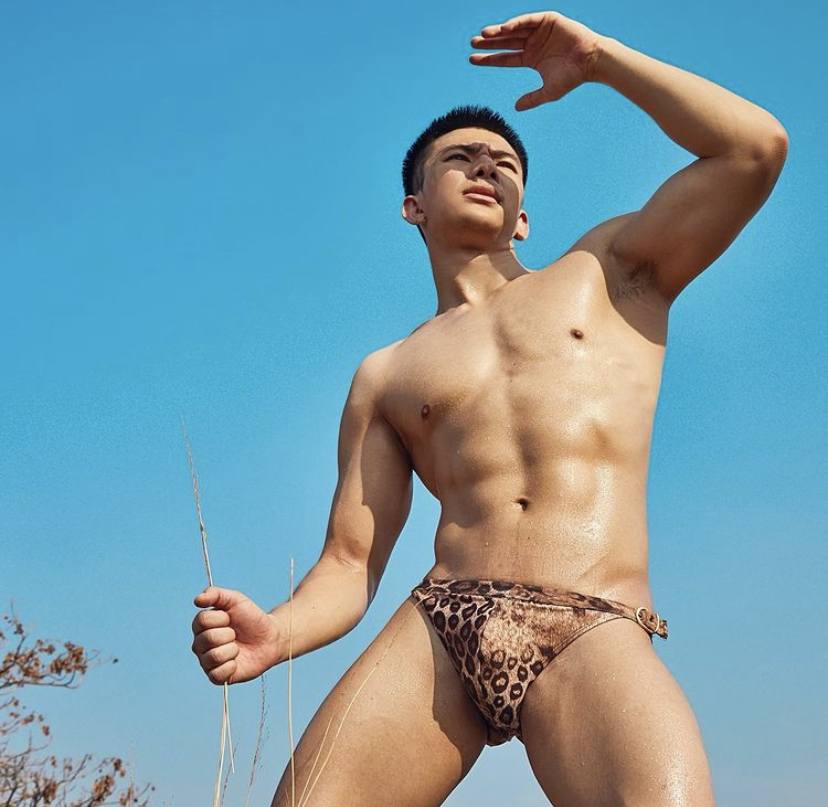 ชายหล่อ หุ่นแซ่บ 17