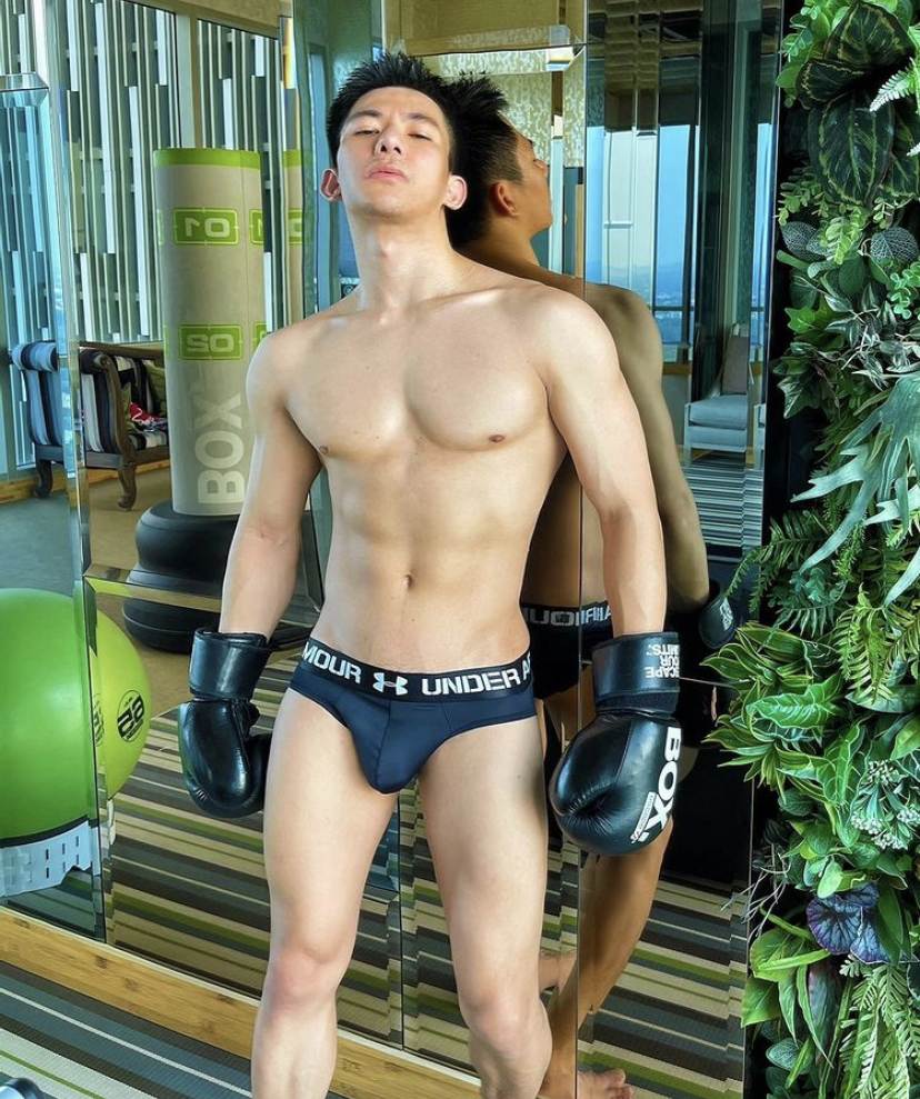 ชายหล่อ หุ่นแซ่บ 17