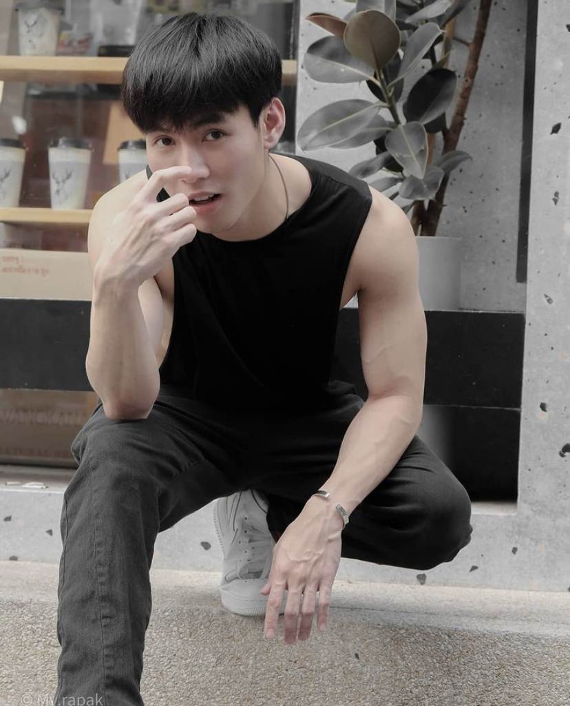 เปิดวาร์ป IG หนุ่มหล่อหุ่นดี #38