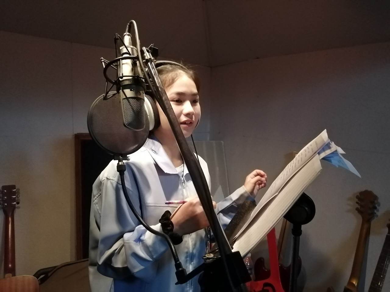 หนุ่มสาวโรงงาน เพลงใหม่ โด่ง ศิลาft.ฟ้า สุภาวิณี