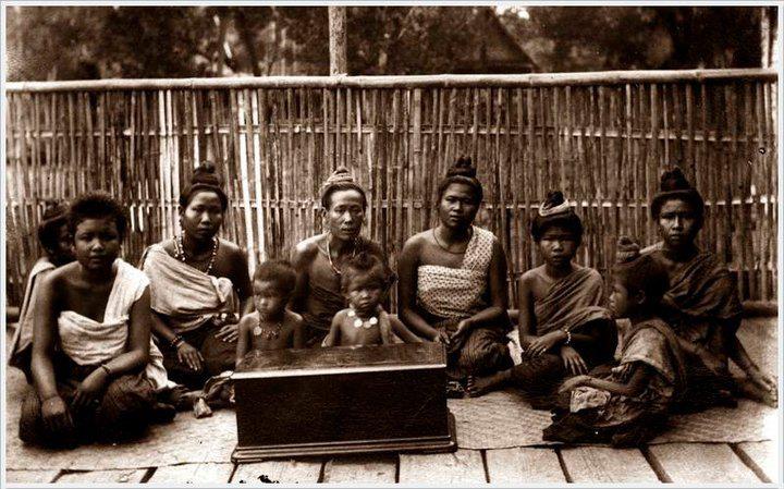 THAILAND 🇹🇭 | I-san antique photograph "ภาพถ่ายโบราณภาคอีสาน"