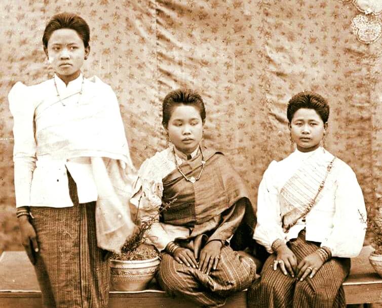 THAILAND 🇹🇭 | I-san antique photograph "ภาพถ่ายโบราณภาคอีสาน"