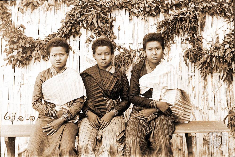 THAILAND 🇹🇭 | I-san antique photograph "ภาพถ่ายโบราณภาคอีสาน"