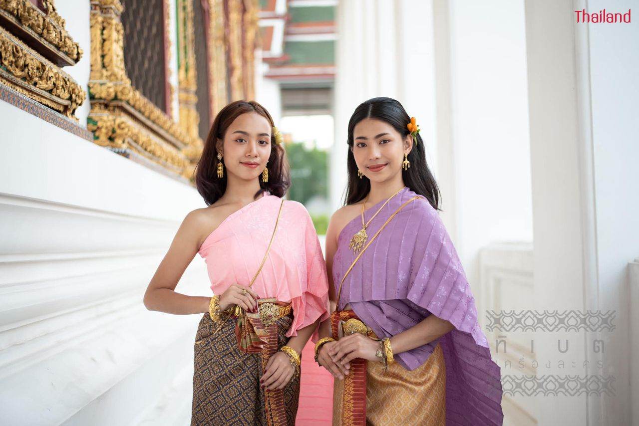 The Sbai, Thai dress (สไบ-ชุดไทย) | THAILAND 🇹🇭