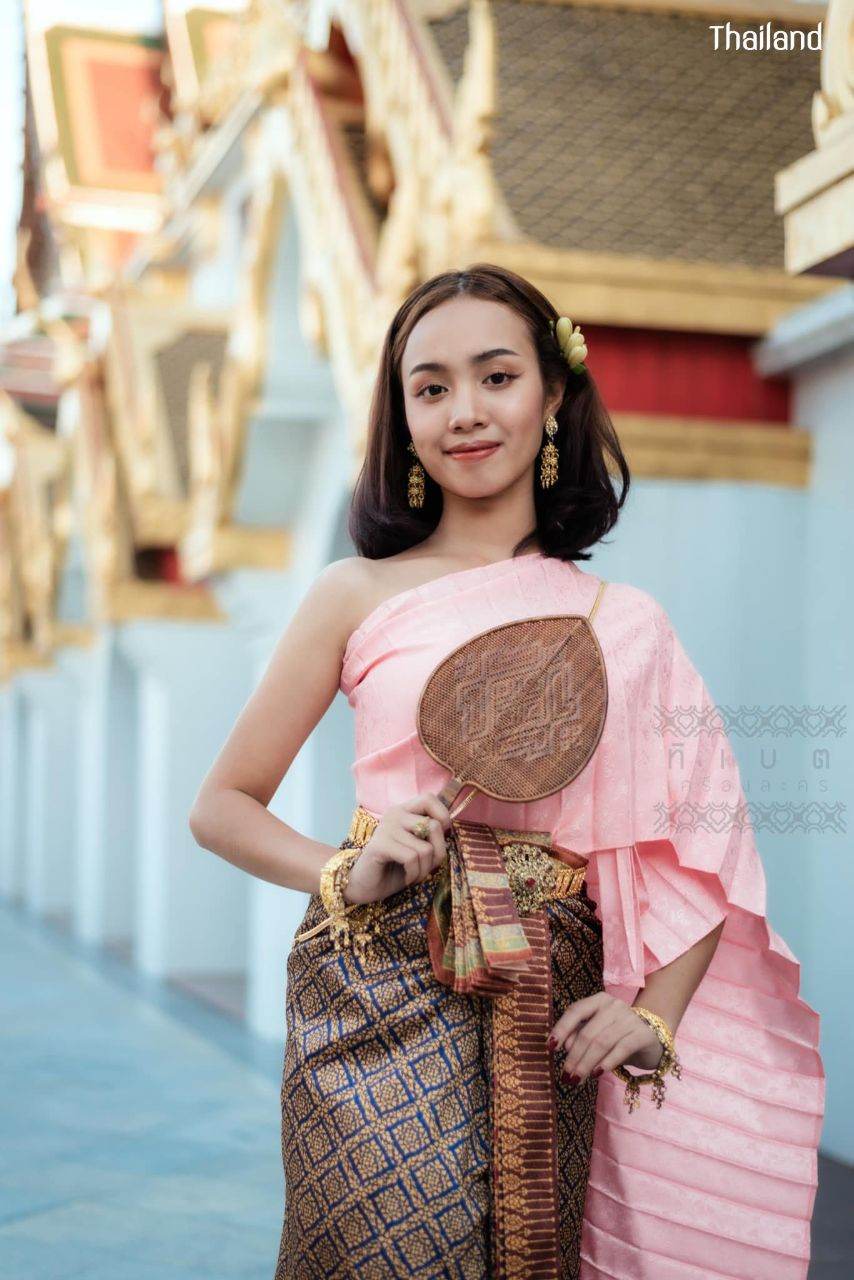 The Sbai, Thai dress (สไบ-ชุดไทย) | THAILAND 🇹🇭