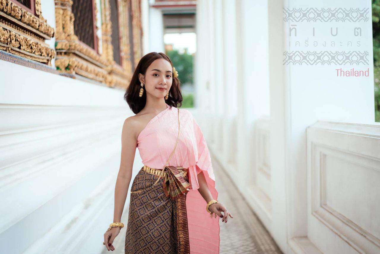 The Sbai, Thai dress (สไบ-ชุดไทย) | THAILAND 🇹🇭