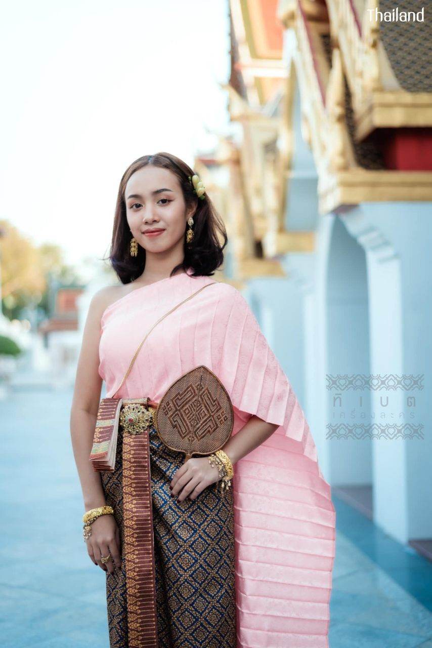 The Sbai, Thai dress (สไบ-ชุดไทย) | THAILAND 🇹🇭