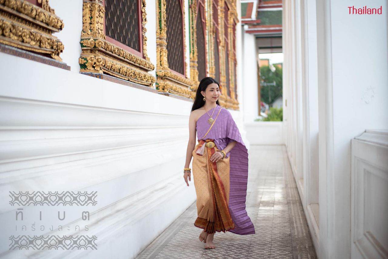 The Sbai, Thai dress (สไบ-ชุดไทย) | THAILAND 🇹🇭