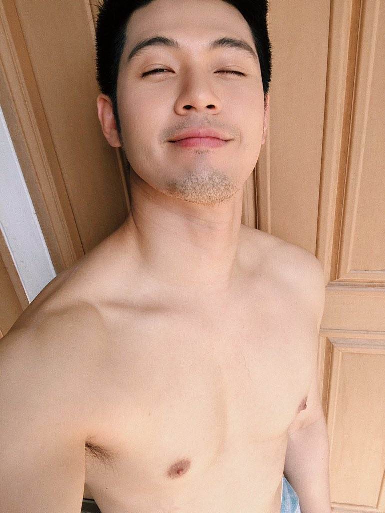 ถอดโชว์เรือนร่าง 2707