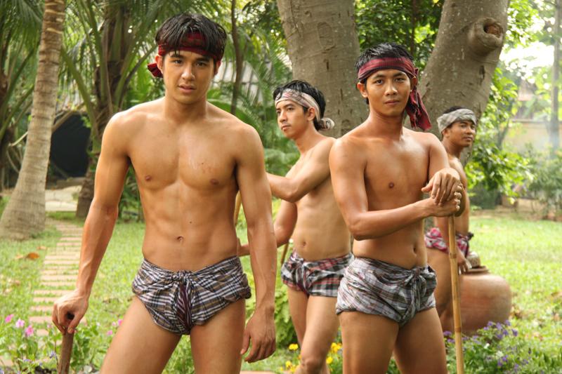 พ่อนิว แห่งพระโขนง