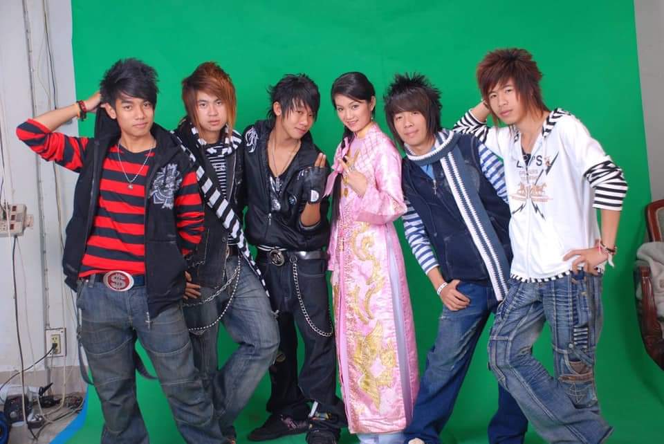 วงการบันเทิงลาวยุคบุกเบิก