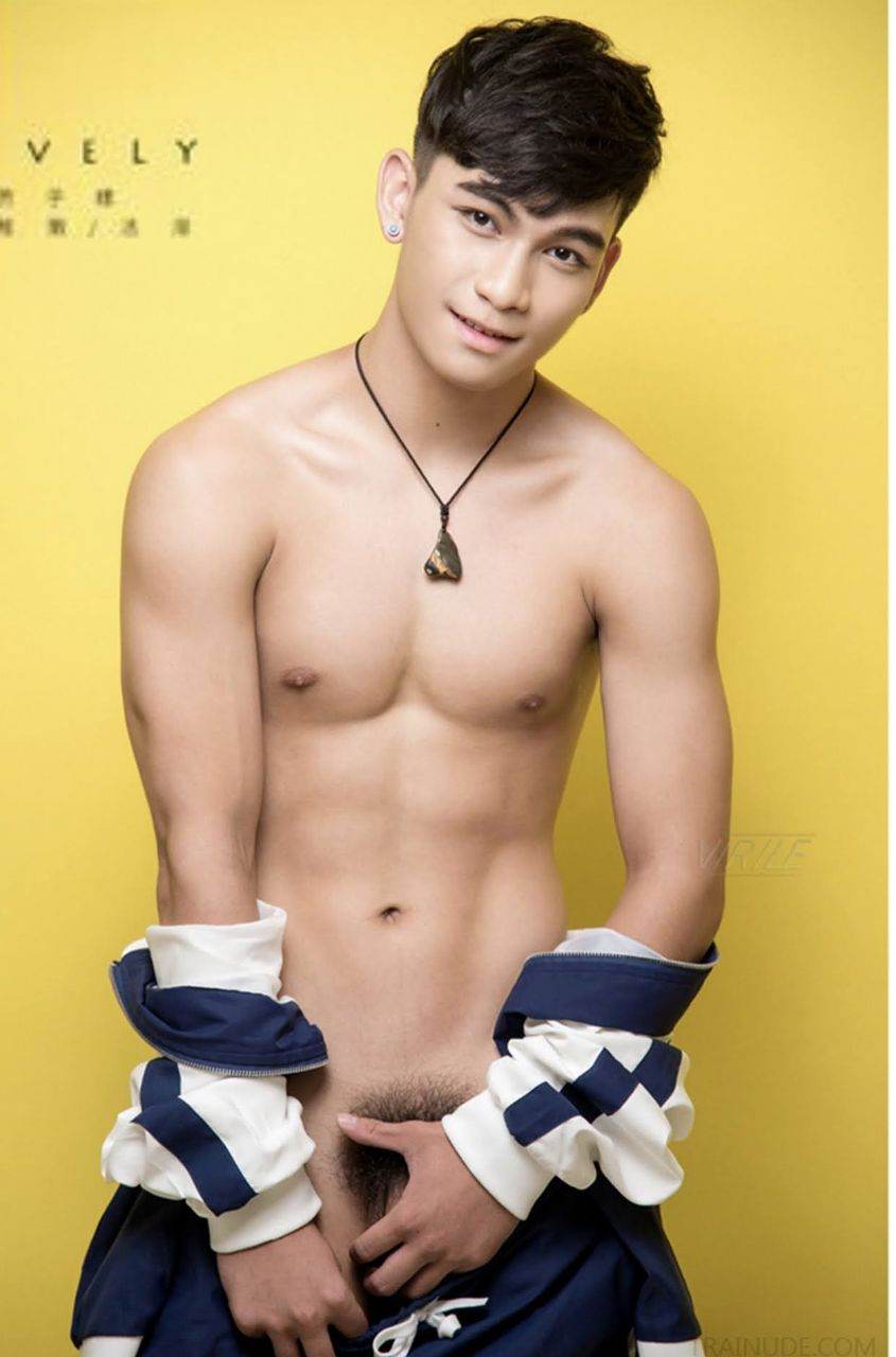 หนุ่มหล่อขึ้นปก 966.2