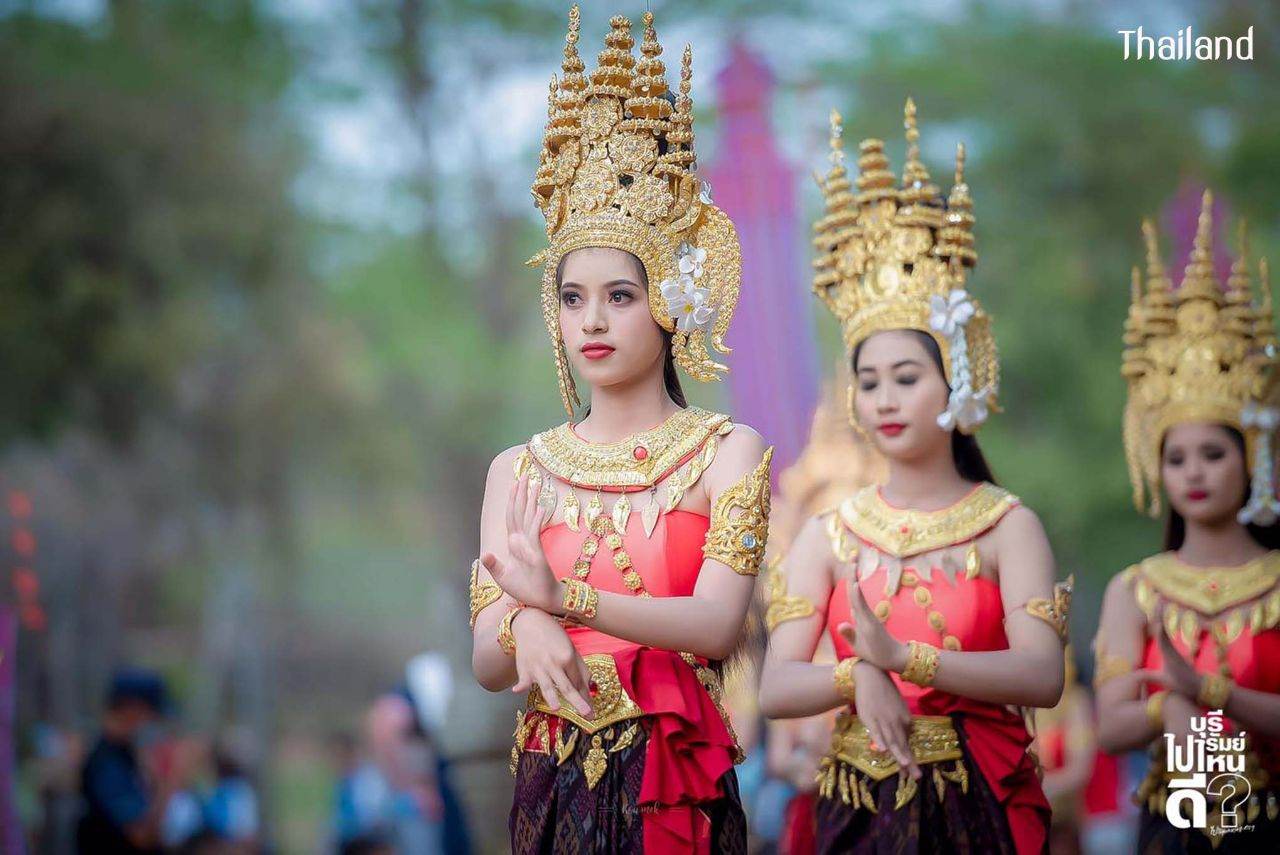 Thai Apsara - Thai Apsorn at Phanomrung Historical Park Buriram Province, 3 April 2020 | THAILAND 🇹🇭
