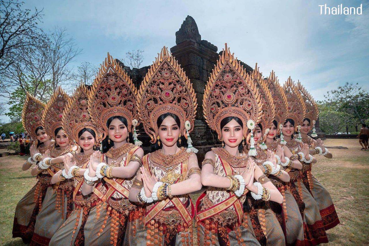 Thai Apsara - Thai Apsorn at Phanomrung Historical Park Buriram Province, 3 April 2020 | THAILAND 🇹🇭