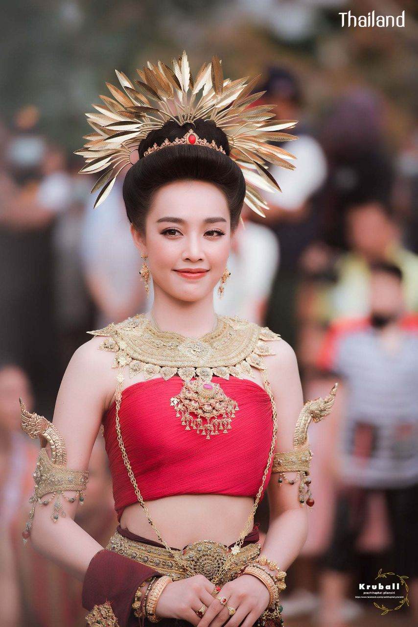 Thai Apsara - Thai Apsorn at Phanomrung Historical Park Buriram Province, 3 April 2020 | THAILAND 🇹🇭