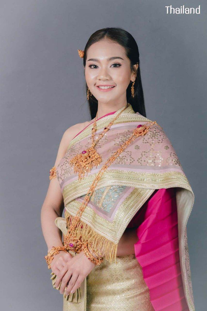 The Sbai, Thai dress (สไบ-ชุดไทย) | THAILAND 🇹🇭