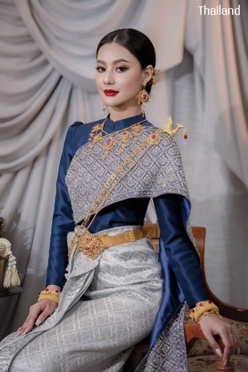 The Sbai, Thai dress (สไบ-ชุดไทย) | THAILAND 🇹🇭