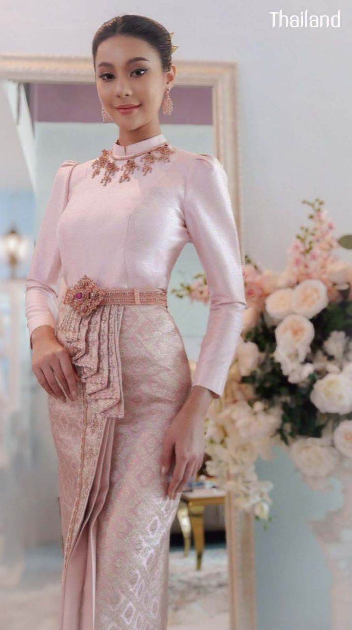 The Sbai, Thai dress (สไบ-ชุดไทย) | THAILAND 🇹🇭
