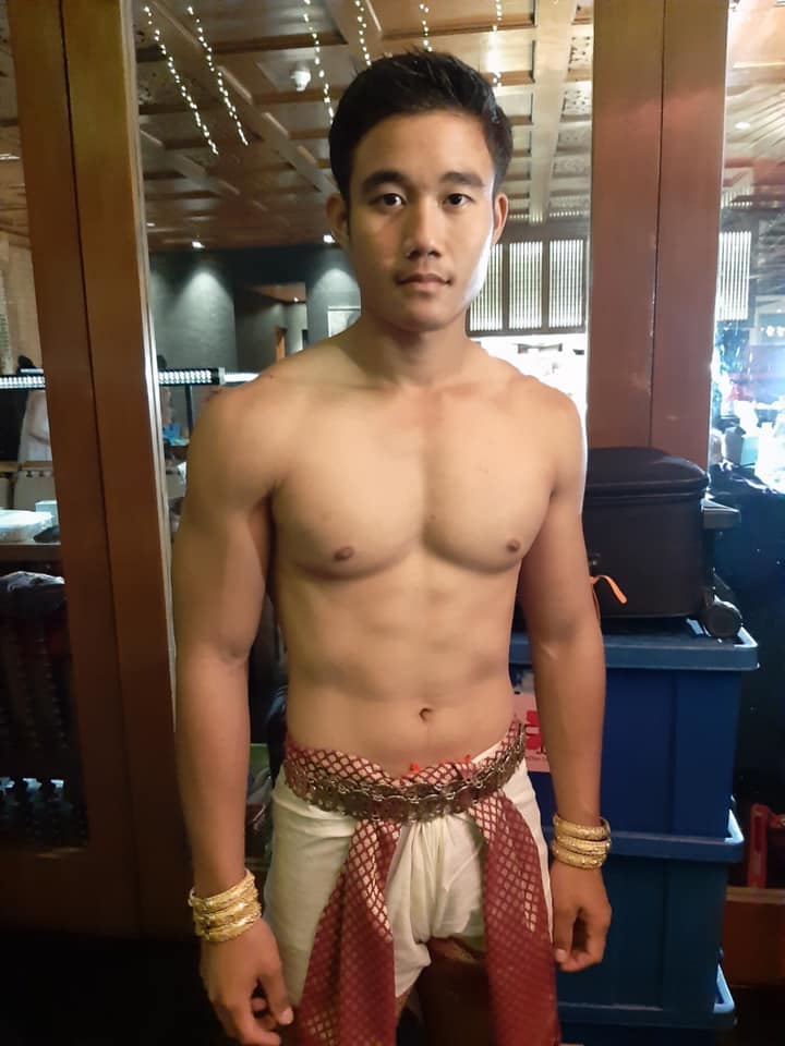 เทรนเนอร์สุดแซ่บ ๒๑