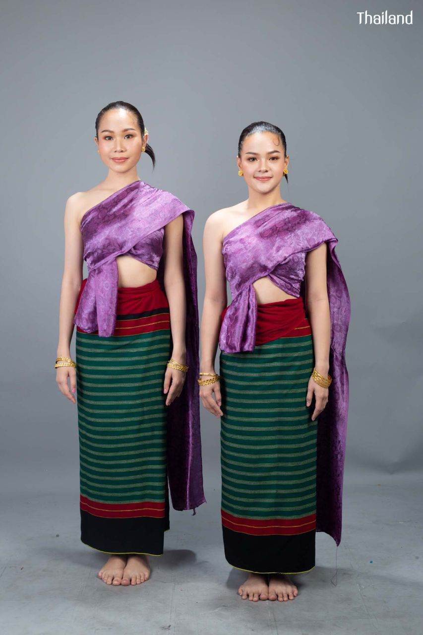 THAI DANCE ✨ เพื่อนแพงแต่งตัว "The princesses, Pra Puen and Pra Paeng get dress" | THAILAND 🇹🇭