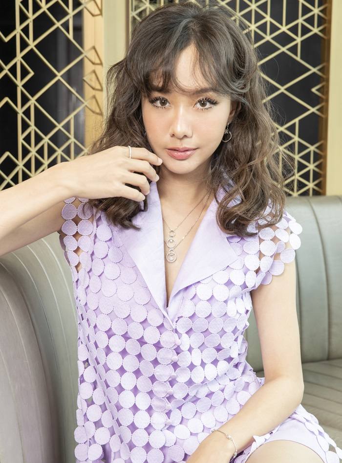 เต้ย จรินทร์พร @ AROUND Magazine issue 128 November 2020