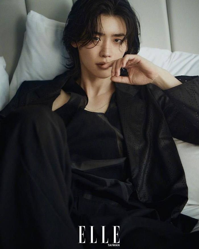 Lee Jong suk @ ELLE Taiwan March 2021