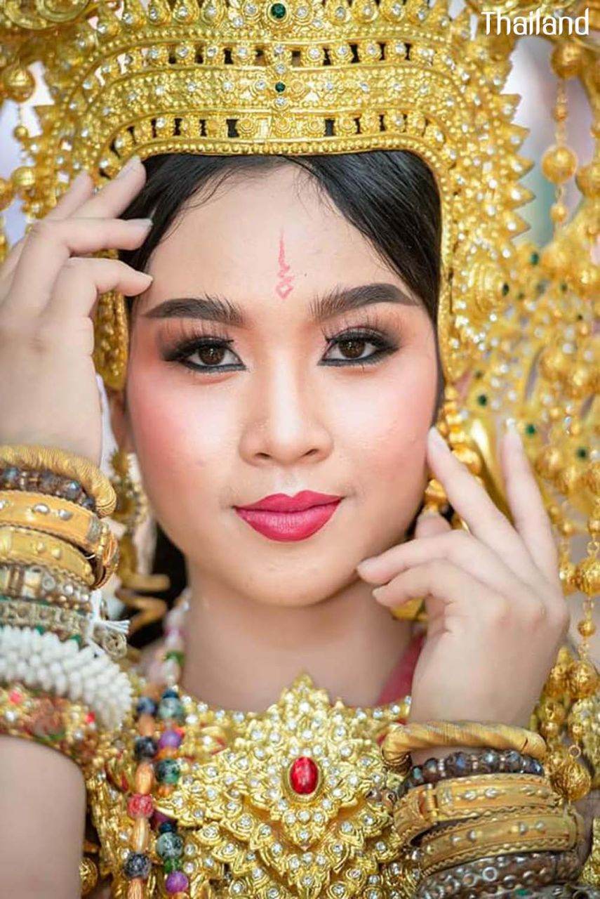 Thai Apsara - Thai Apsorn at Phanomrung Historical Park Buriram Province | THAILAND 🇹🇭