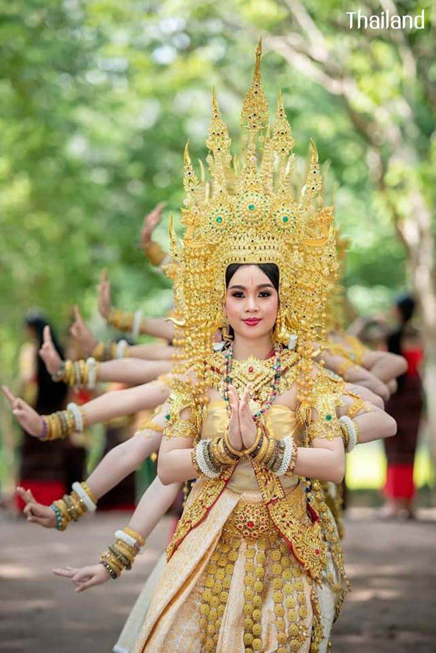 Thai Apsara - Thai Apsorn at Phanomrung Historical Park Buriram Province | THAILAND 🇹🇭