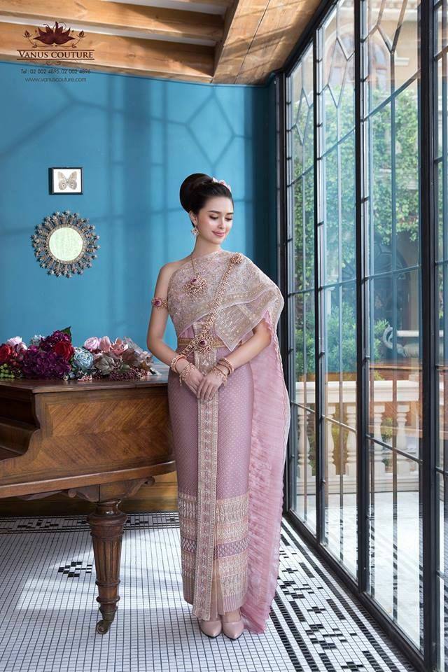 Sbai Thai dress: Thailand 🇹🇭ชุดไทยจักรพรรดิ