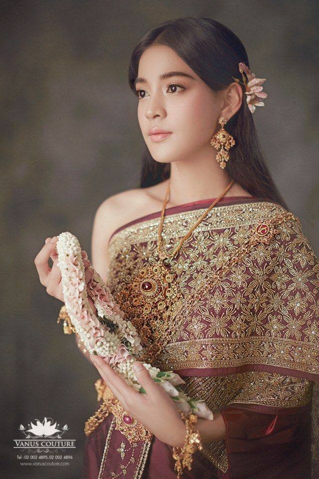 Sbai Thai dress: Thailand ðđðāļāļļāļāđāļāļĒāļāļąāļāļĢāļāļĢāļĢāļāļī