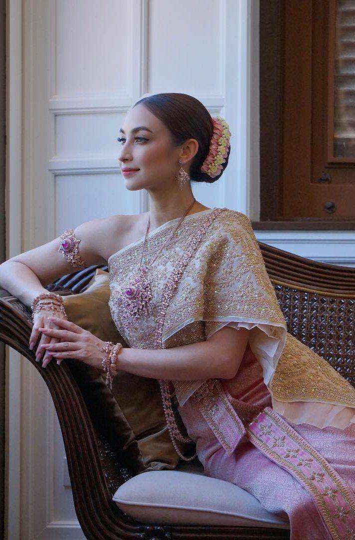 Sbai Thai dress: Thailand ðđðāļāļļāļāđāļāļĒāļāļąāļāļĢāļāļĢāļĢāļāļī