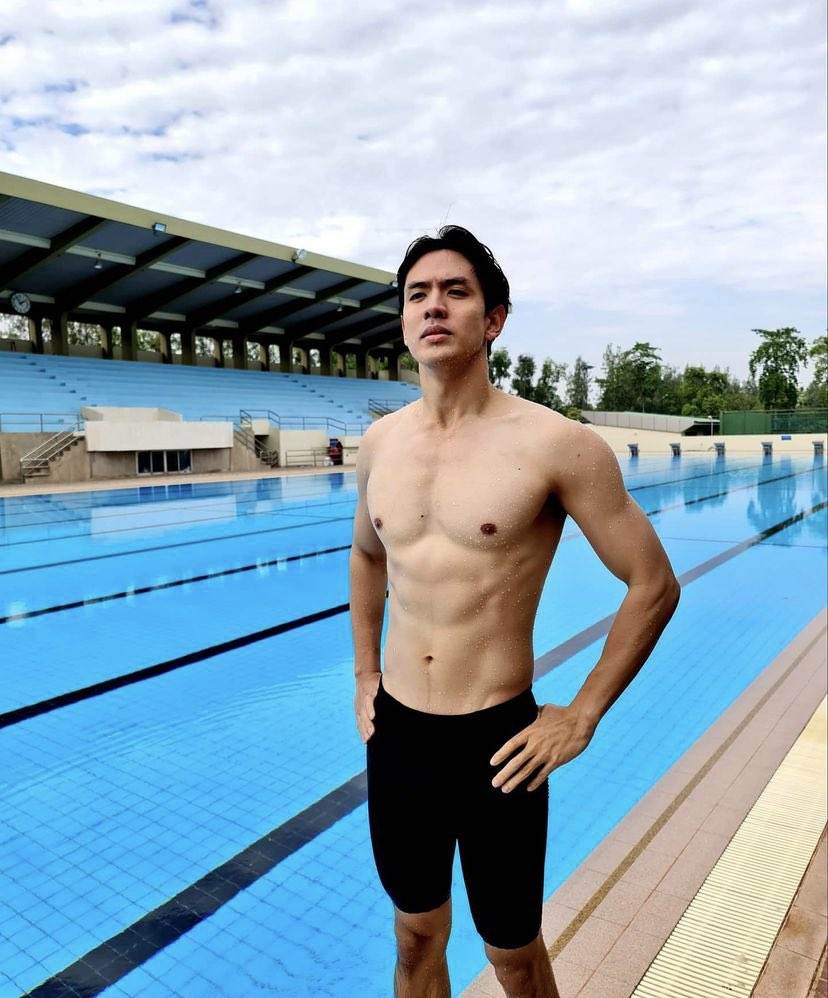 ถอดโชว์ประปราย /67/