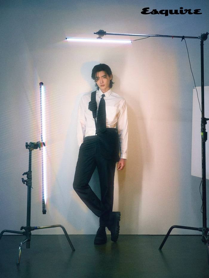 Lee Jong Suk @ Esquire Korea February 2021