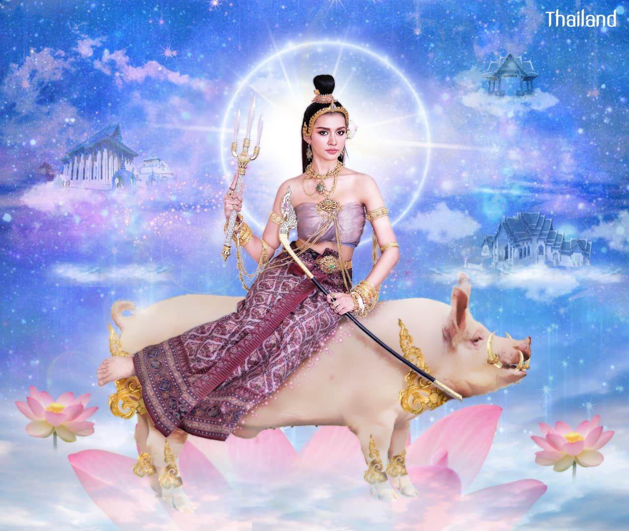 SONGKRAN LADY "Rak Sod Devi" | THAILAND 🇹🇭