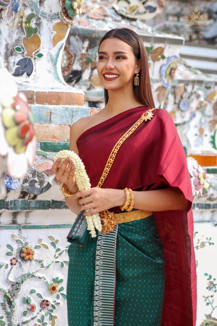 THAI DRESS, ชุดไทย by Amanda Chalisa Obdam, Miss Universe Thailand 2020 | THAILAND 🇹🇭