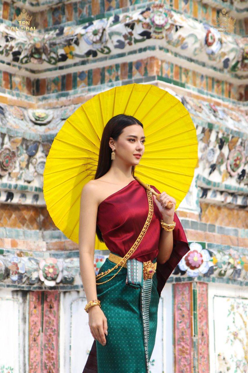 THAI DRESS, ชุดไทย by Amanda Chalisa Obdam, Miss Universe Thailand 2020 | THAILAND 🇹🇭
