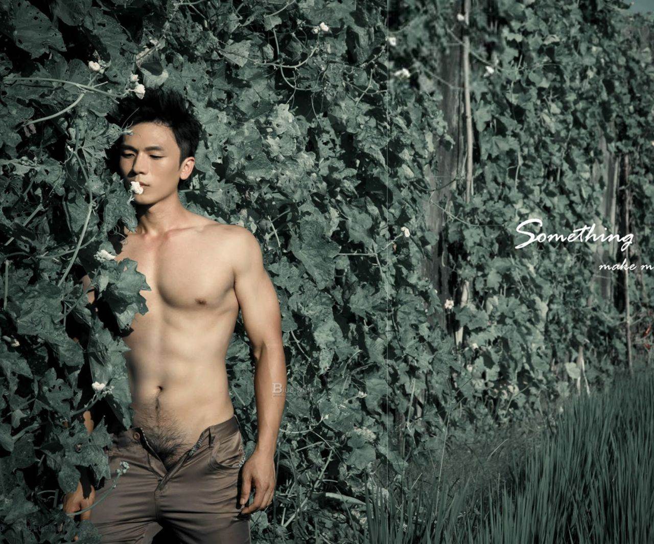 หนุ่มหล่อขึ้นปก 984.1