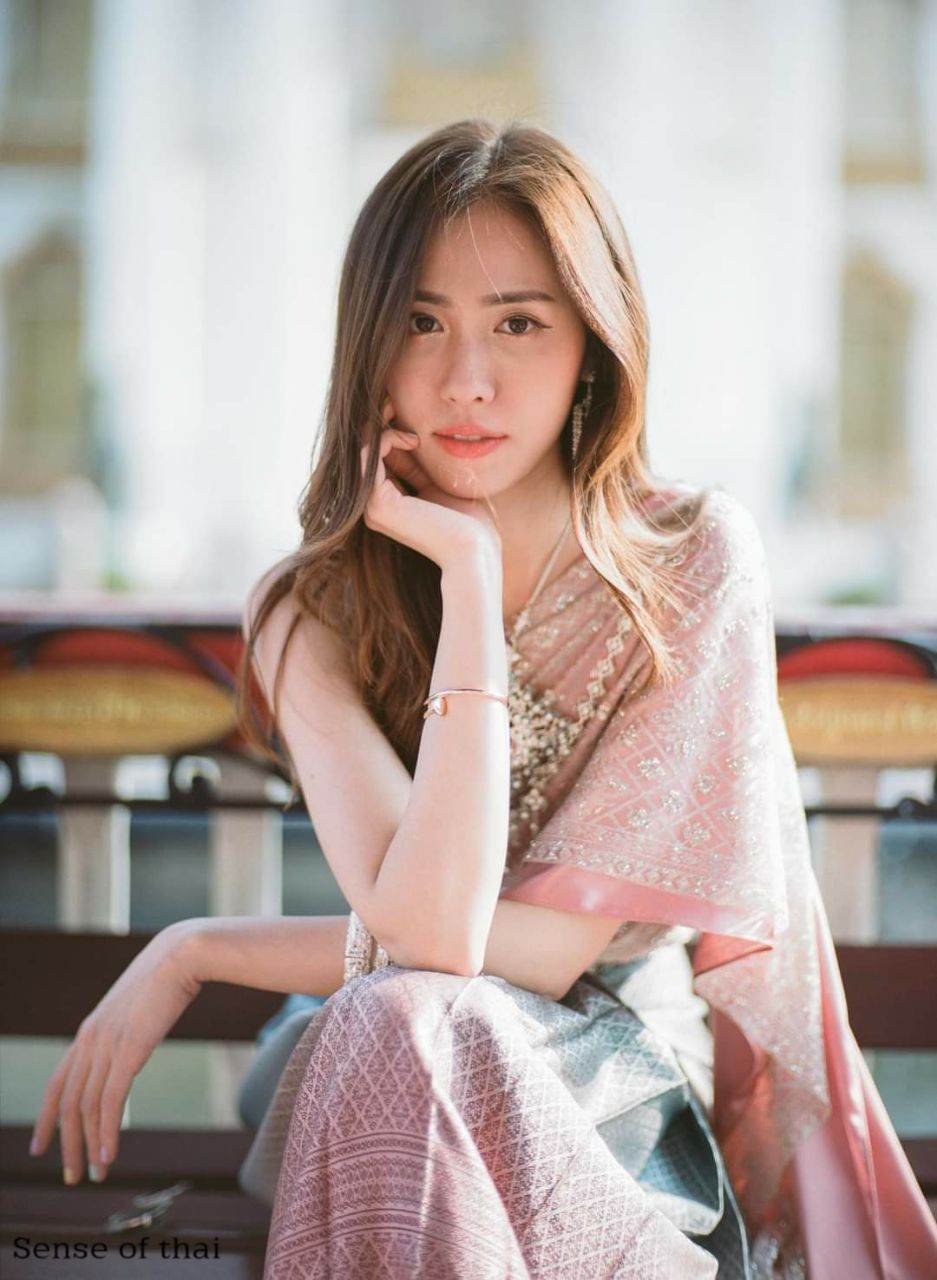 Thailand's national costume:āļāļļāļāļāļĢāļ°āļāļģāļāļēāļāļīāđāļāļĒ