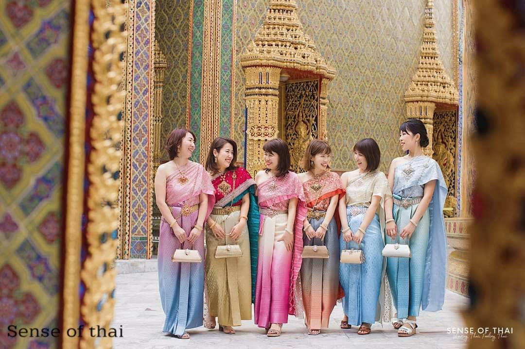 national costume:āļāļļāļāļāļĢāļ°āļāļģāļāļēāļāļīāđāļāļĒ