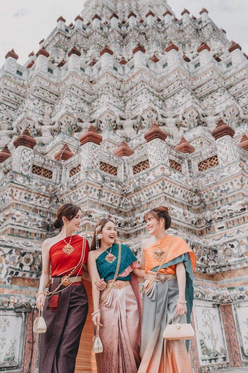 Sbai Thai dress: Thailand 🇹🇭