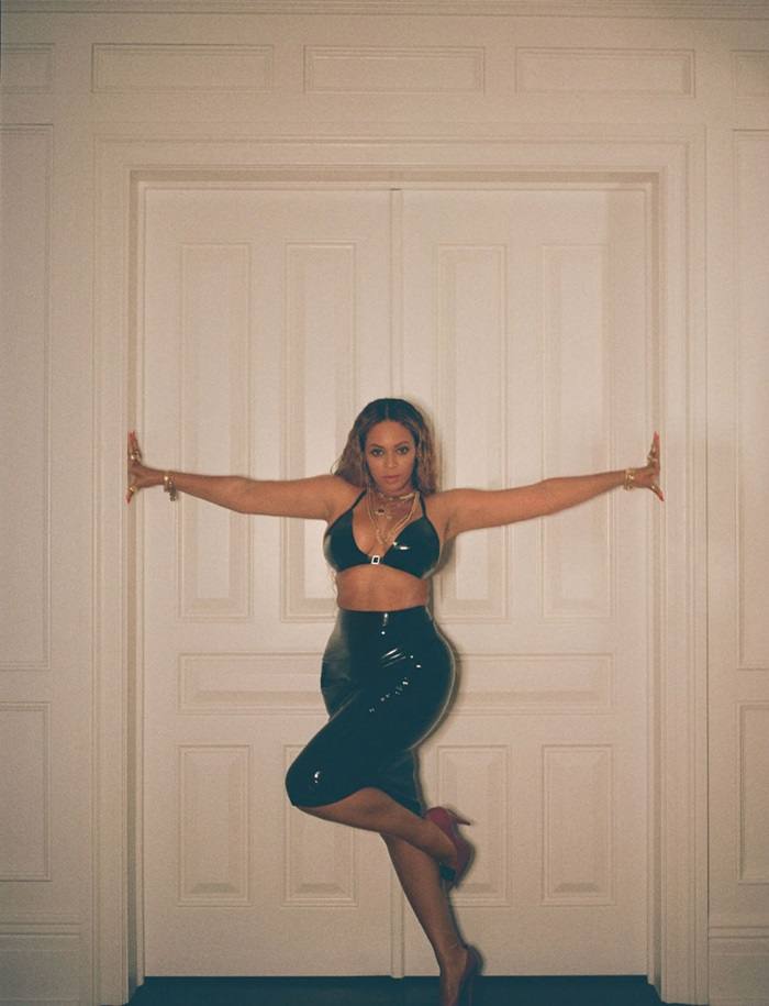 Beyonc&eacute; @ Vogue UK December 2020
