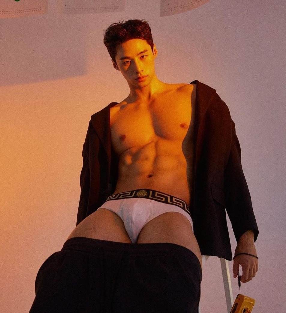 Hot men in underwear 540