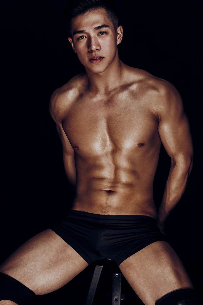 LINE OpenChat : Underwear For Men
