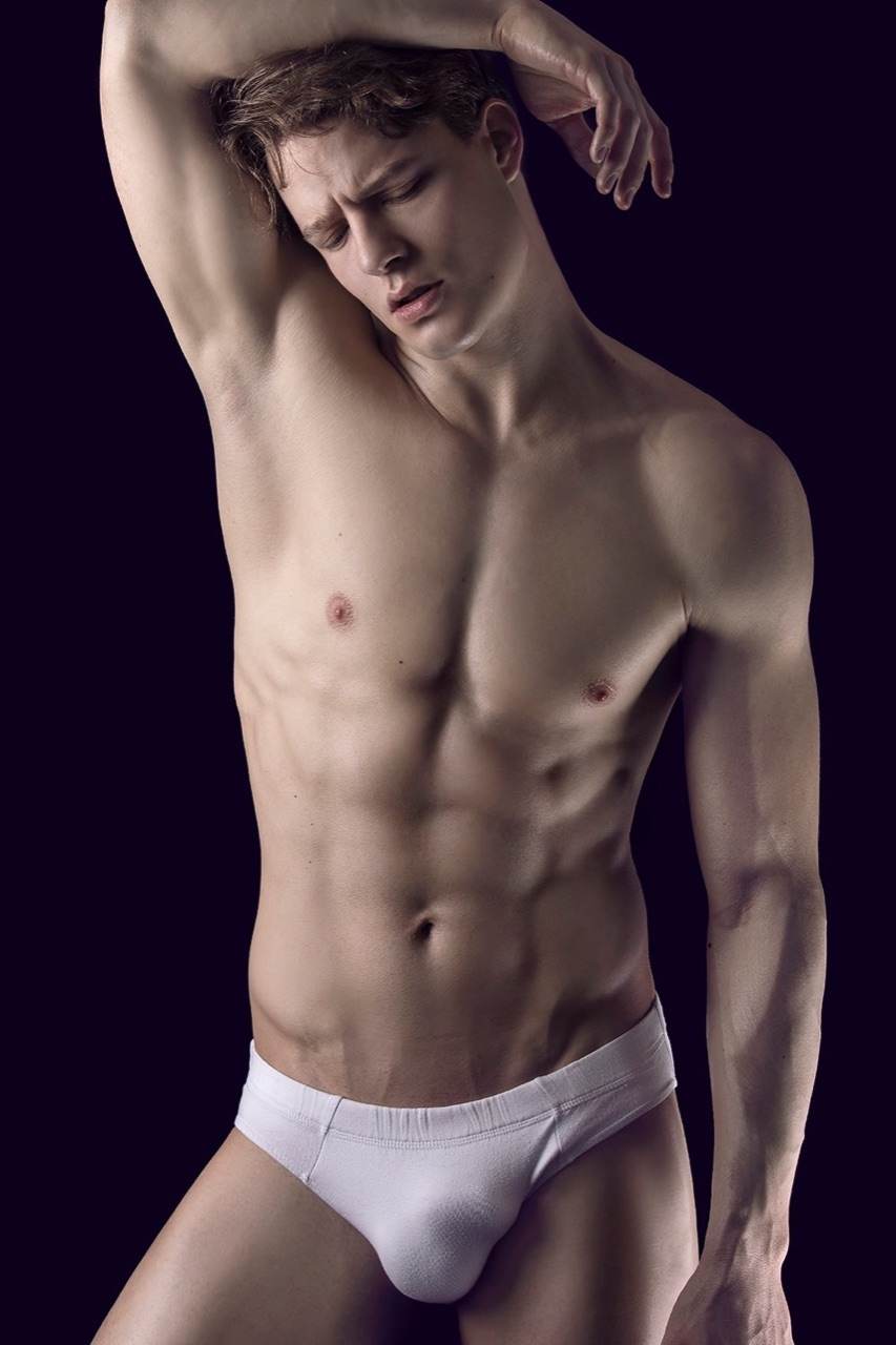 LINE OpenChat : Underwear For Men